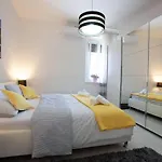 Ms 3br Near Kolovare Apartamento *