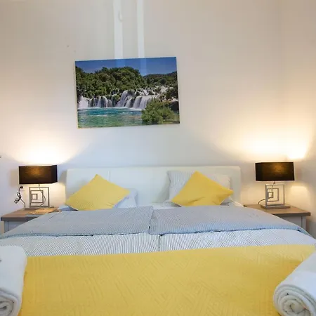 Lejlighed Ms 3br Near Kolovare