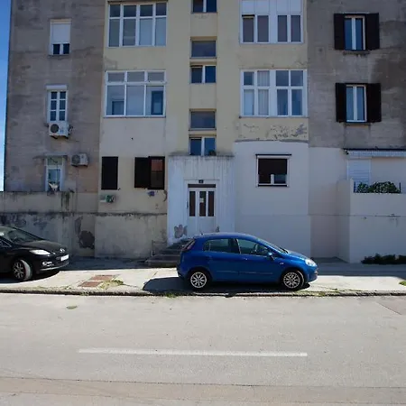 Apartament Ms 3br Near Kolovare Zadar