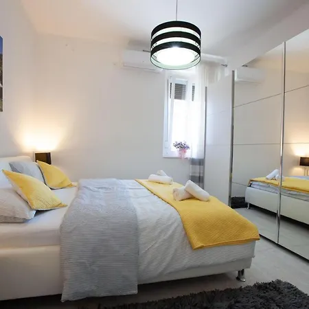 Ms 3br Near Kolovare Apartament *