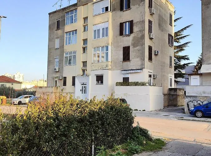 Ms 3br Near Kolovare *